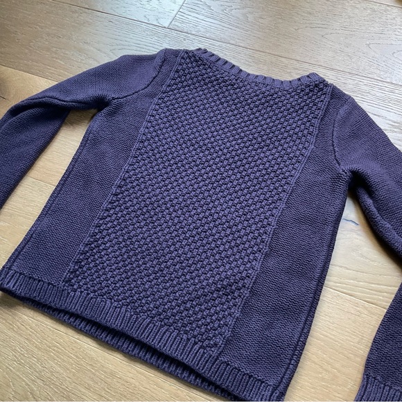Banana Republic Cable Knit Chunky Fisherman Sweater Purple Slim Fit Womens XS - Picture 5 of 7